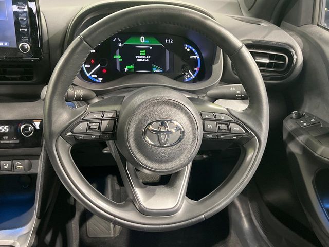 TOYOTA YARIS CROSS HYBRID 2022