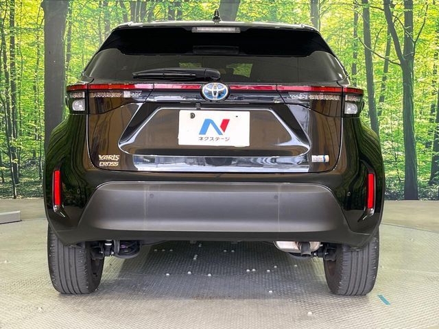 TOYOTA YARIS CROSS HYBRID 2022