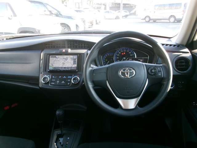 TOYOTA COROLLA AXIO HYBRID 2020