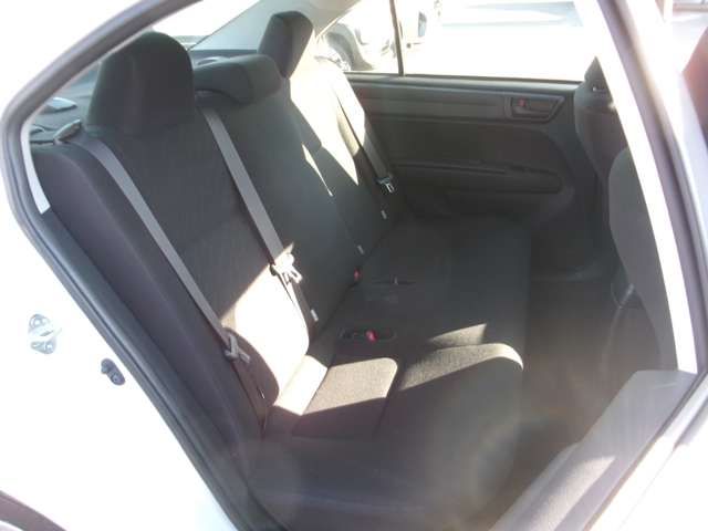 TOYOTA COROLLA AXIO HYBRID 2020