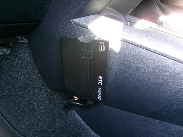 TOYOTA COROLLA AXIO HYBRID 2020