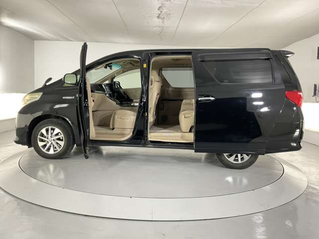 TOYOTA ALPHARD hybrid 4WD 2012