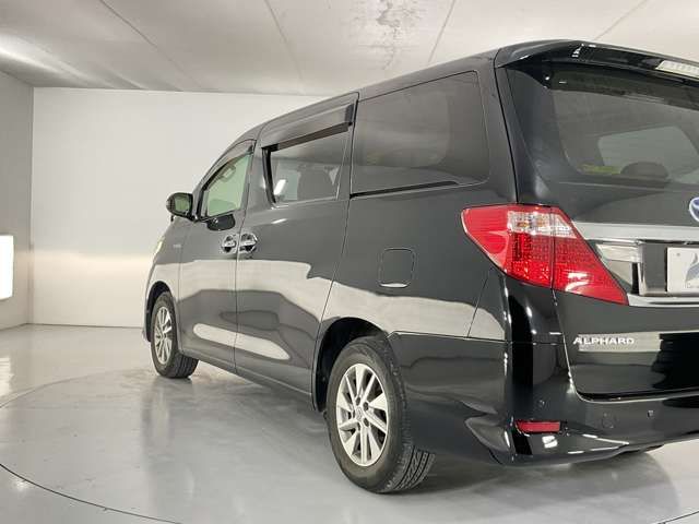 TOYOTA ALPHARD hybrid 4WD 2012