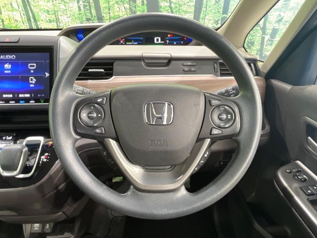 HONDA FREED HYBRID 2020