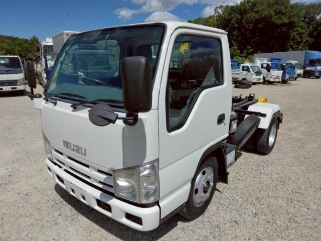 ISUZU ELF 2008