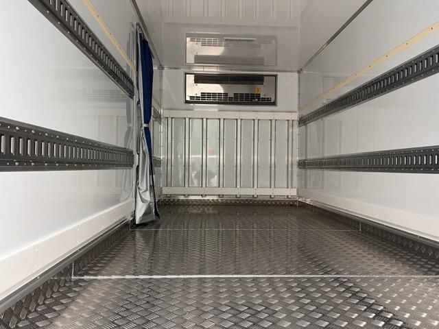 MITSUBISHI CANTER 2025