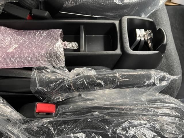 MITSUBISHI CANTER 2025