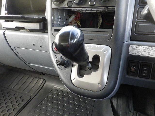 MITSUBISHI CANTER 2007