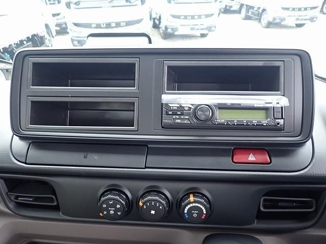 MITSUBISHI CANTER 2024