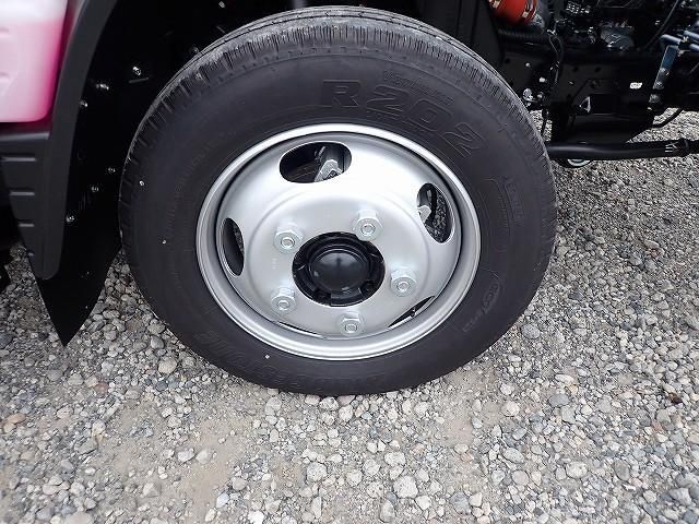 MITSUBISHI CANTER 2024