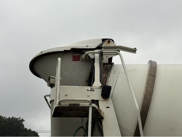 MITSUBISHI FUSOU SUPER GREAT 2018