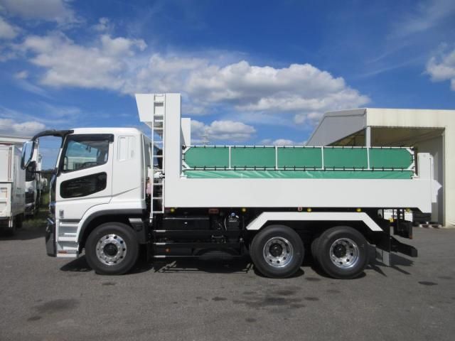 MITSUBISHI FUSOU SUPER GREAT 2025