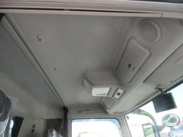 MITSUBISHI FUSOU SUPER GREAT 2025