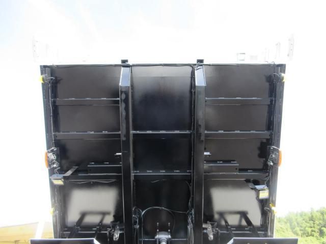 MITSUBISHI FUSOU SUPER GREAT 2025