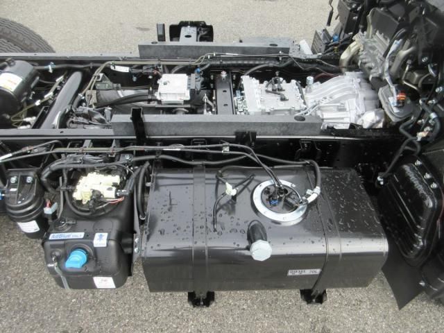 MITSUBISHI CANTER 2025