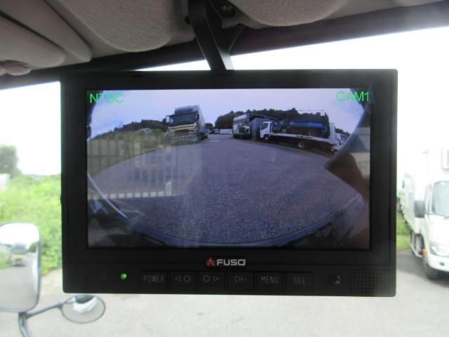 MITSUBISHI CANTER 2025