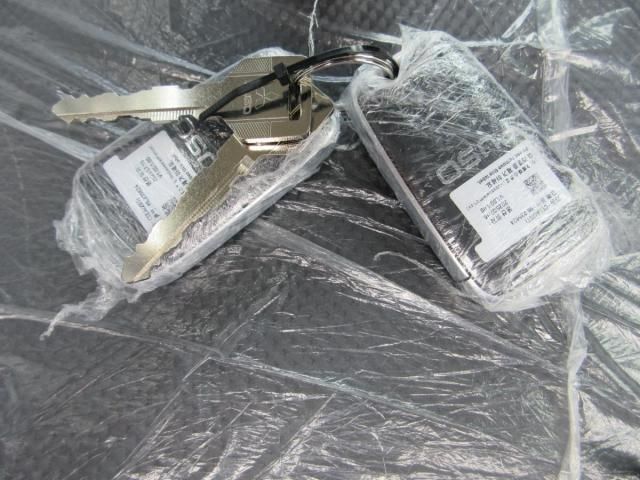 MITSUBISHI CANTER 2025