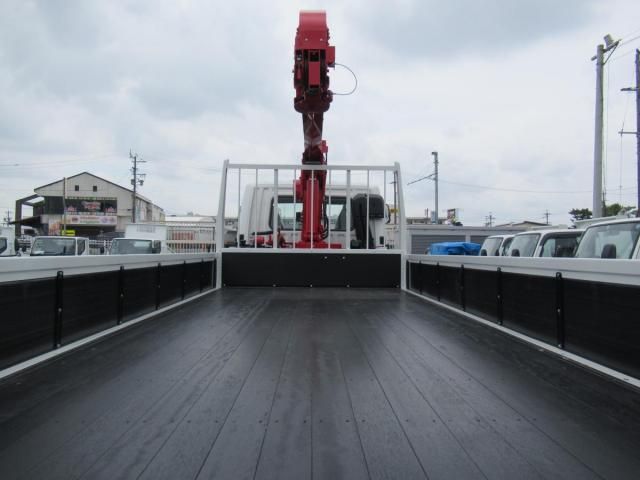 MITSUBISHI FUSOU FIGHTER 2025