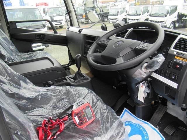 MITSUBISHI FUSOU FIGHTER 2025