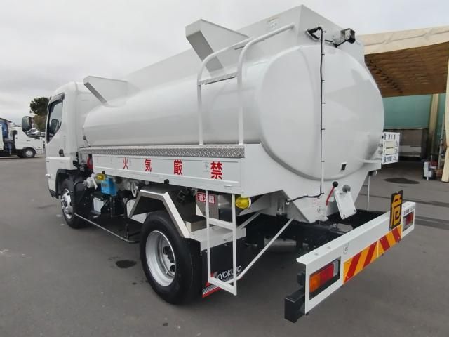 MITSUBISHI CANTER 2024