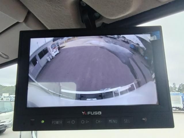 MITSUBISHI CANTER 2024