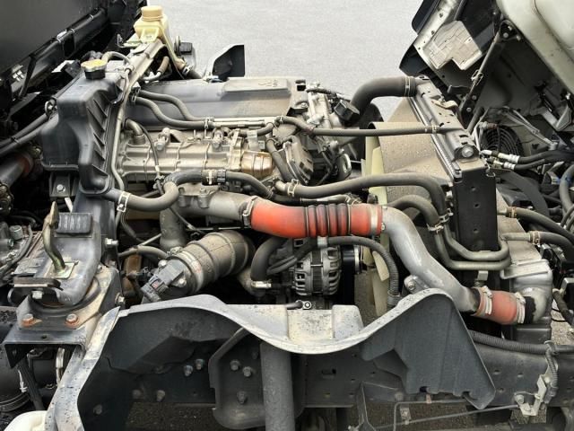 MITSUBISHI CANTER 2018