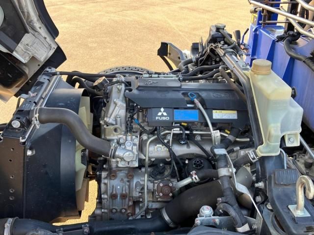 MITSUBISHI CANTER 2017