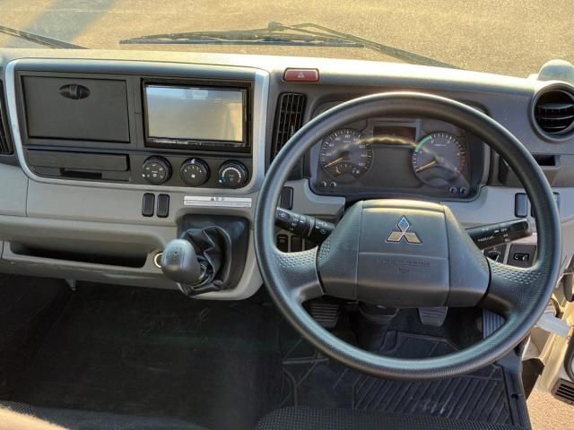 MITSUBISHI CANTER 2017