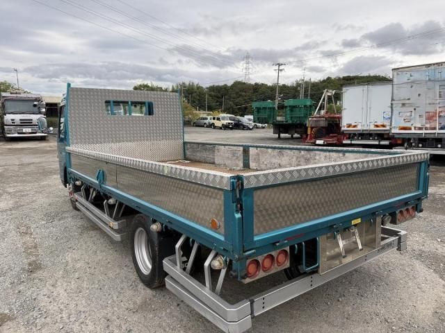 MITSUBISHI CANTER 2017