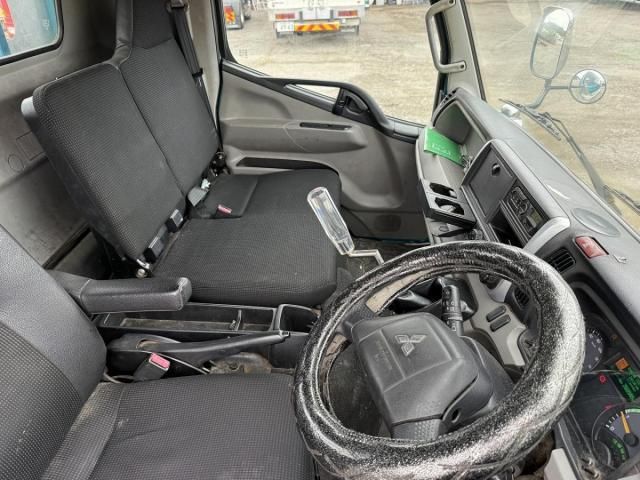 MITSUBISHI CANTER 2017