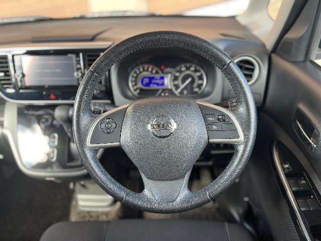 NISSAN DAYZ ROOX 2019