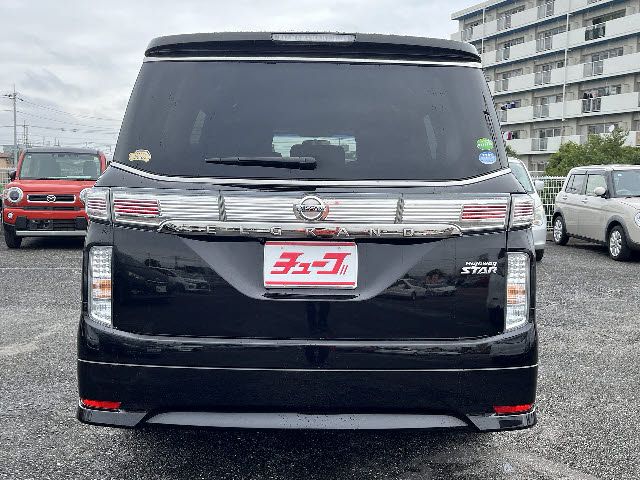NISSAN ELGRAND 2015