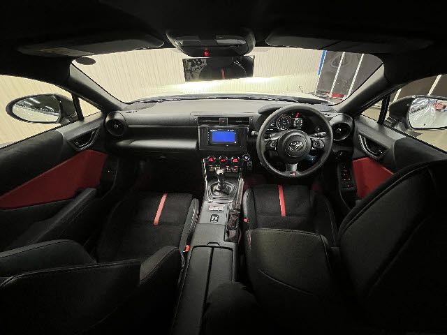 TOYOTA GR86 2023