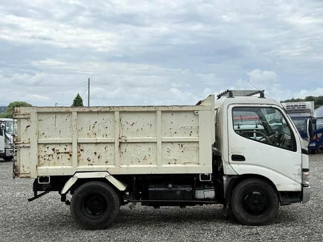 HINO DUTRO 2003