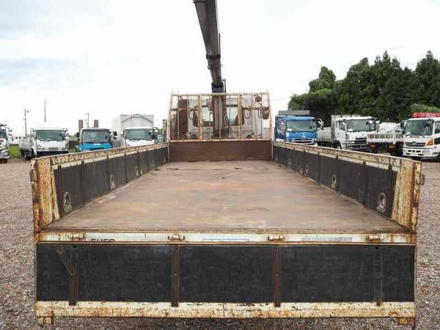 MITSUBISHI FUSOU FIGHTER 2004