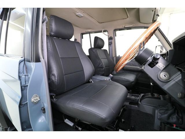 TOYOTA LANDCRUISER van 1995