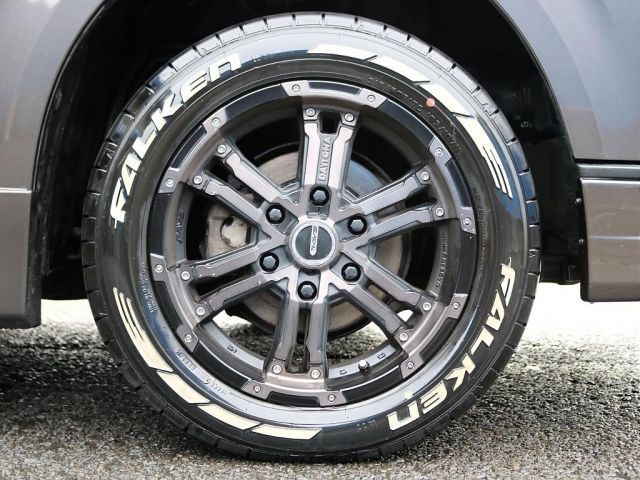 TOYOTA HIACE van 4WD 2019