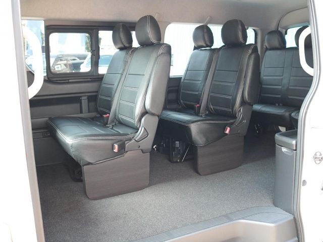 TOYOTA HIACE wagon 2022