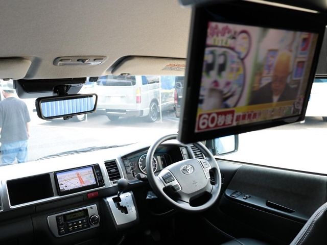 TOYOTA HIACE wagon 2022