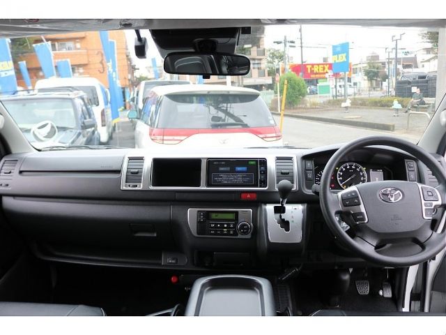 TOYOTA HIACE wagon 2023