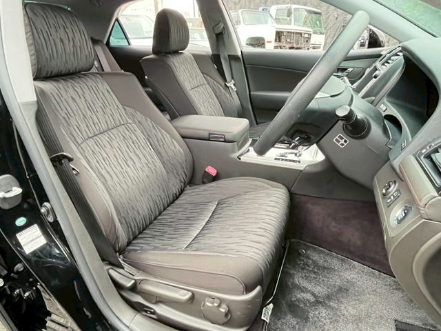 TOYOTA CROWN sedan 2010