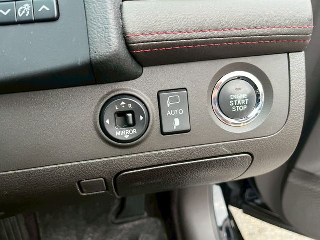 TOYOTA CROWN sedan 2010