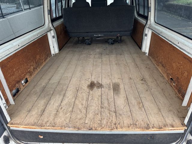 TOYOTA REGIUSACE van 2WD 2004