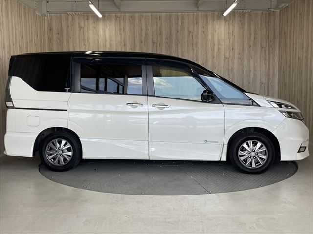 NISSAN SERENA  WG 2018