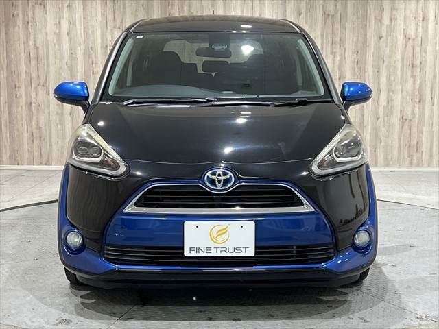 TOYOTA SIENTA HYBRID 2015