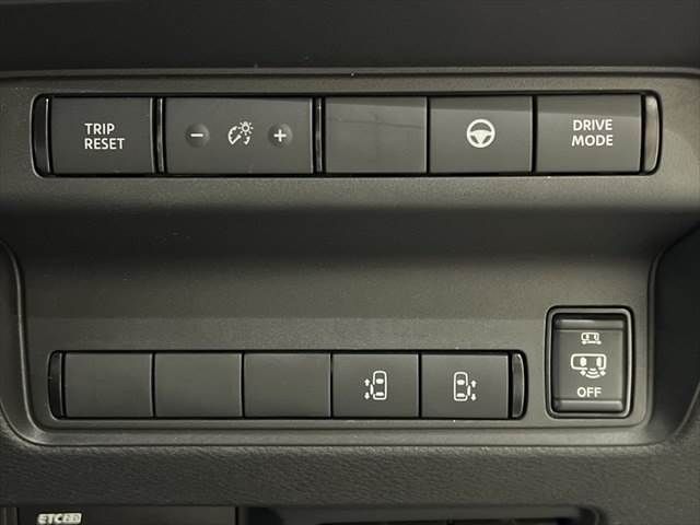 NISSAN SERENA  WG 2023