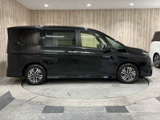 NISSAN SERENA  WG 2023