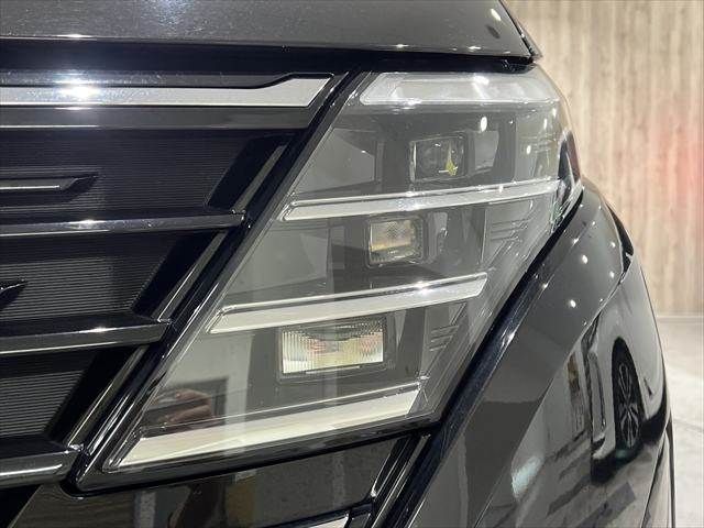 NISSAN SERENA  WG 2023