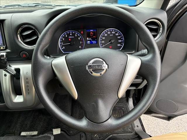 NISSAN NV350 CARAVAN 2012