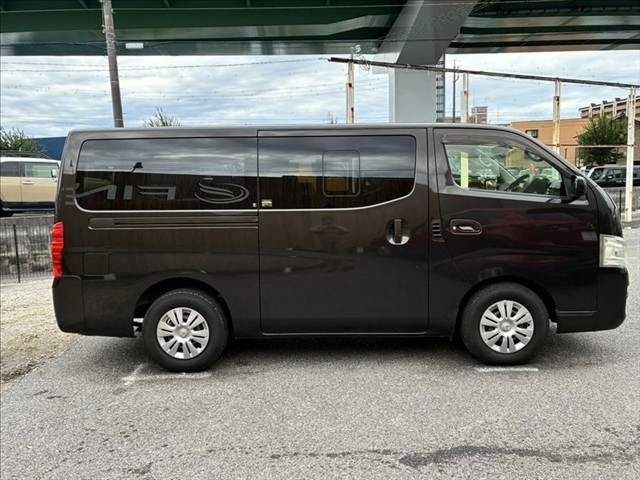 NISSAN NV350 CARAVAN 2012